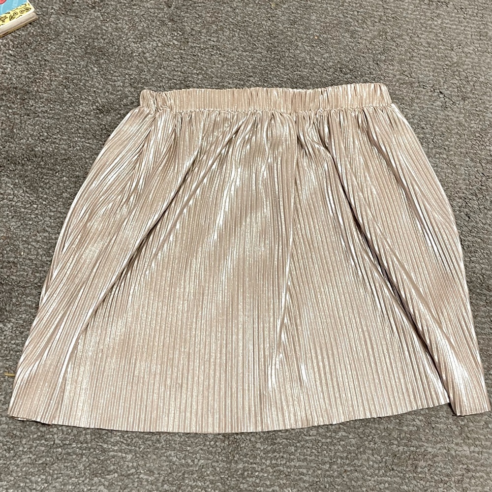 Metallic stretch mini skirt